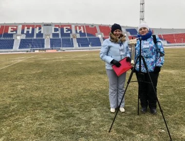 Ποδοσφαιρικός αγώνας στη Σιβηρία διεξήχθη με το θερμόμετρο στους -14 βαθμούς! (φώτο-βίντεο)